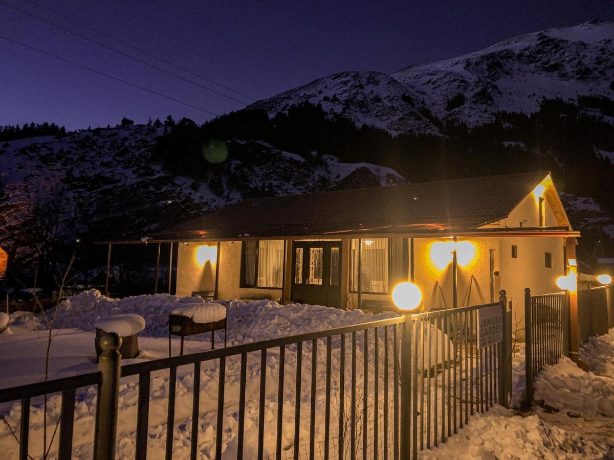 Villa Januka Garden At Sno Kazbegi Exterior foto